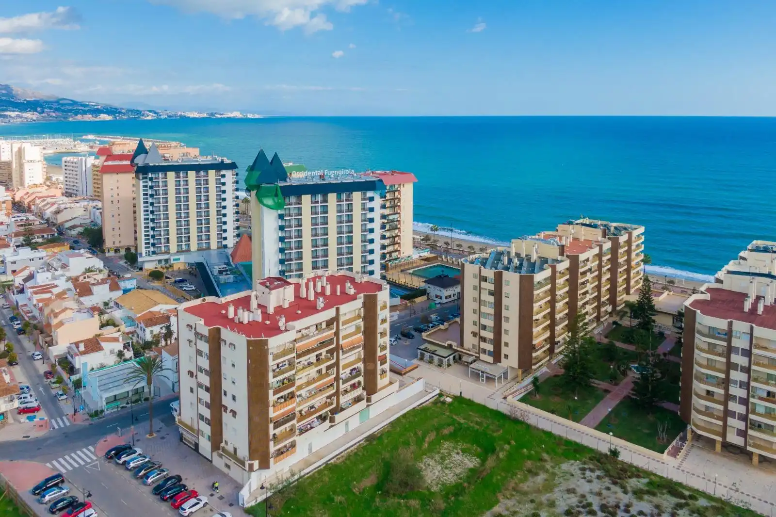Exterior view of Apartments for sale in Fuengirola  with Air Conditioner, Heating and Terrace