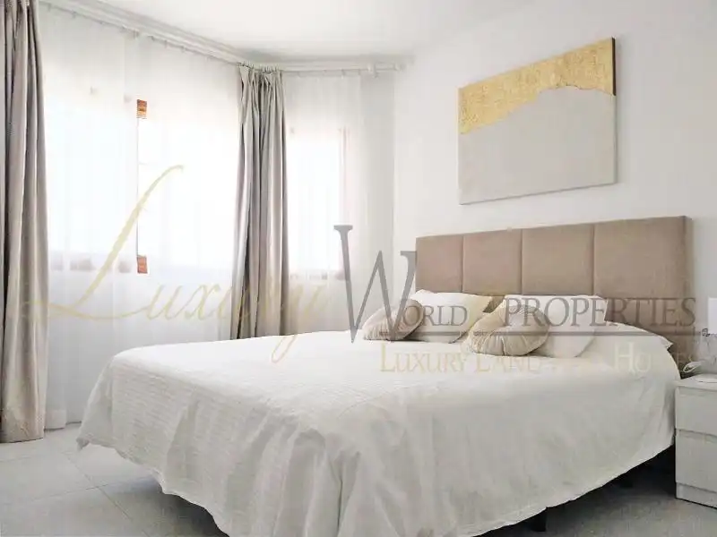 Apartament amb piscina en venda a Cataluña, imagen 8