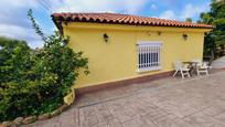 Exterior view of House or chalet for sale in La Bisbal del Penedès  with Air Conditioner, Terrace and Storage room