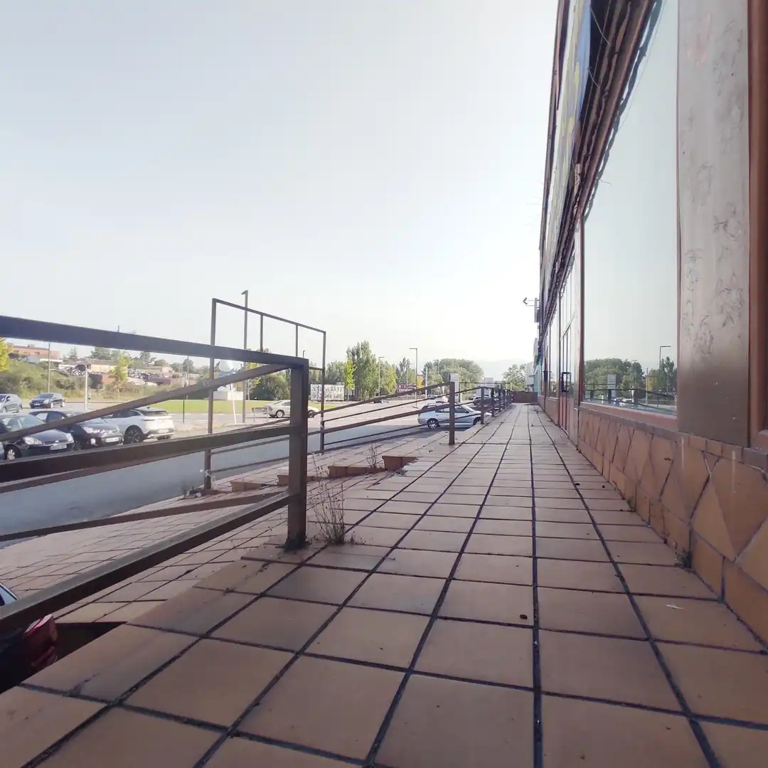 Terraza de Nave industrial de alquiler en Siero con Calefacción