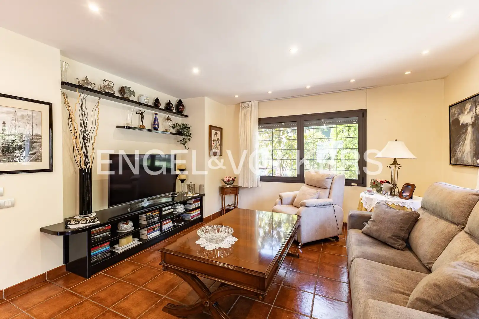 Casa con jardín en venta en Nucli Urbà, imagen 7