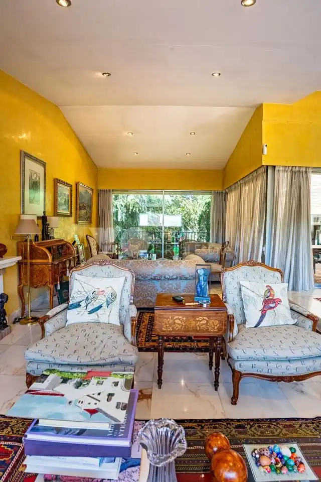 Living room of Houses for sale in Majadahonda  with Air Conditioner, Heating and Private garden