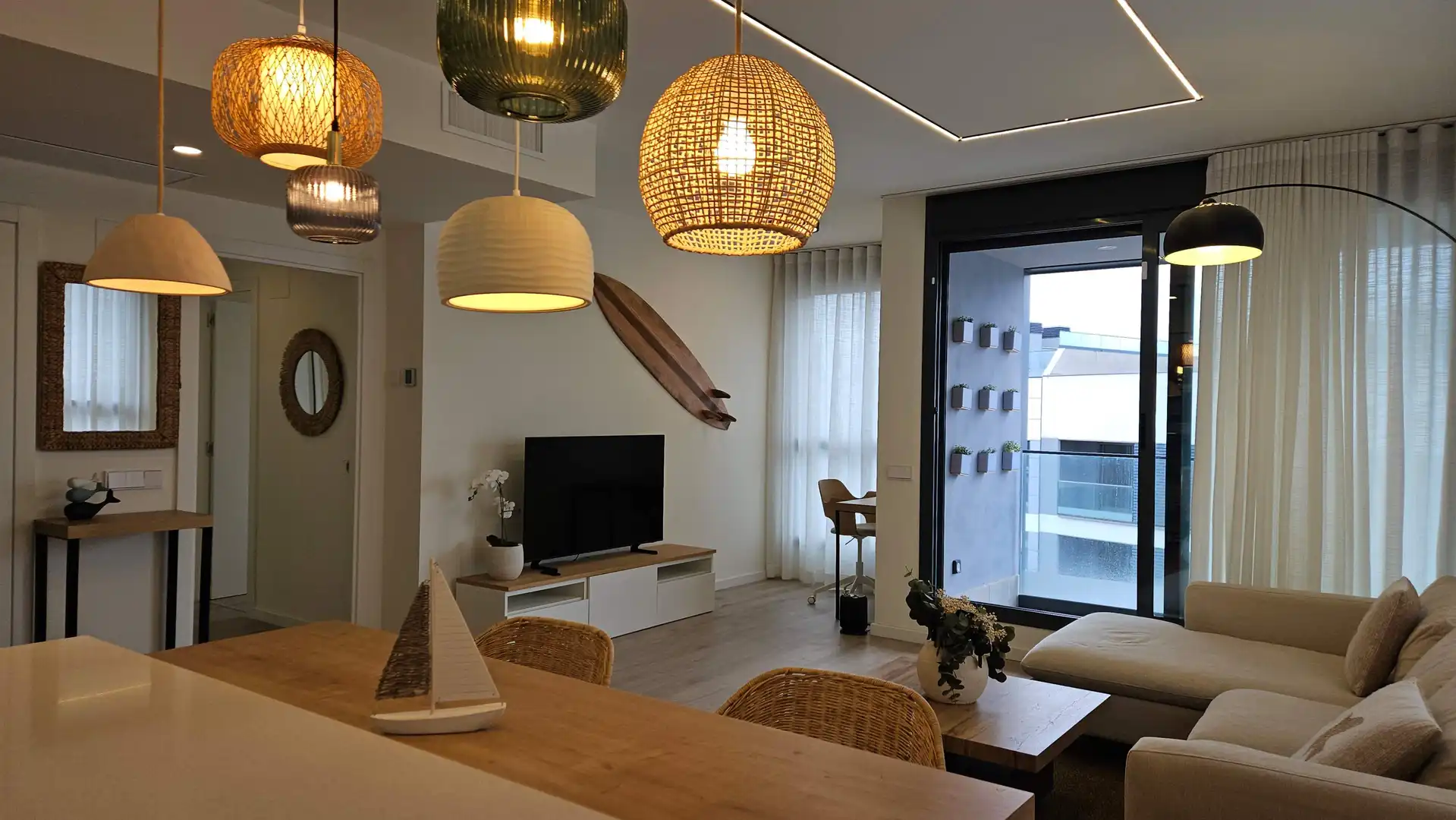 Living room of Flat for rent in Badalona  with Air Conditioner, Furnished and Alarm