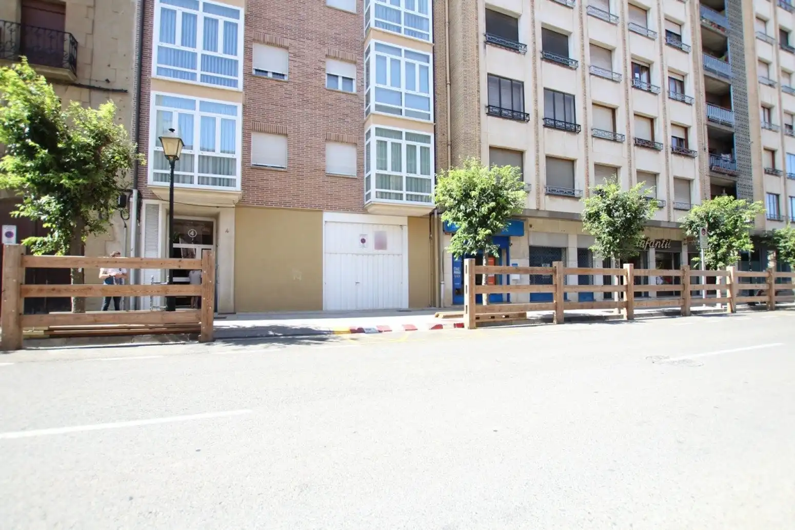 Local comercial en alquiler en Tafalla - Avenida SANGUESA, imagen 2