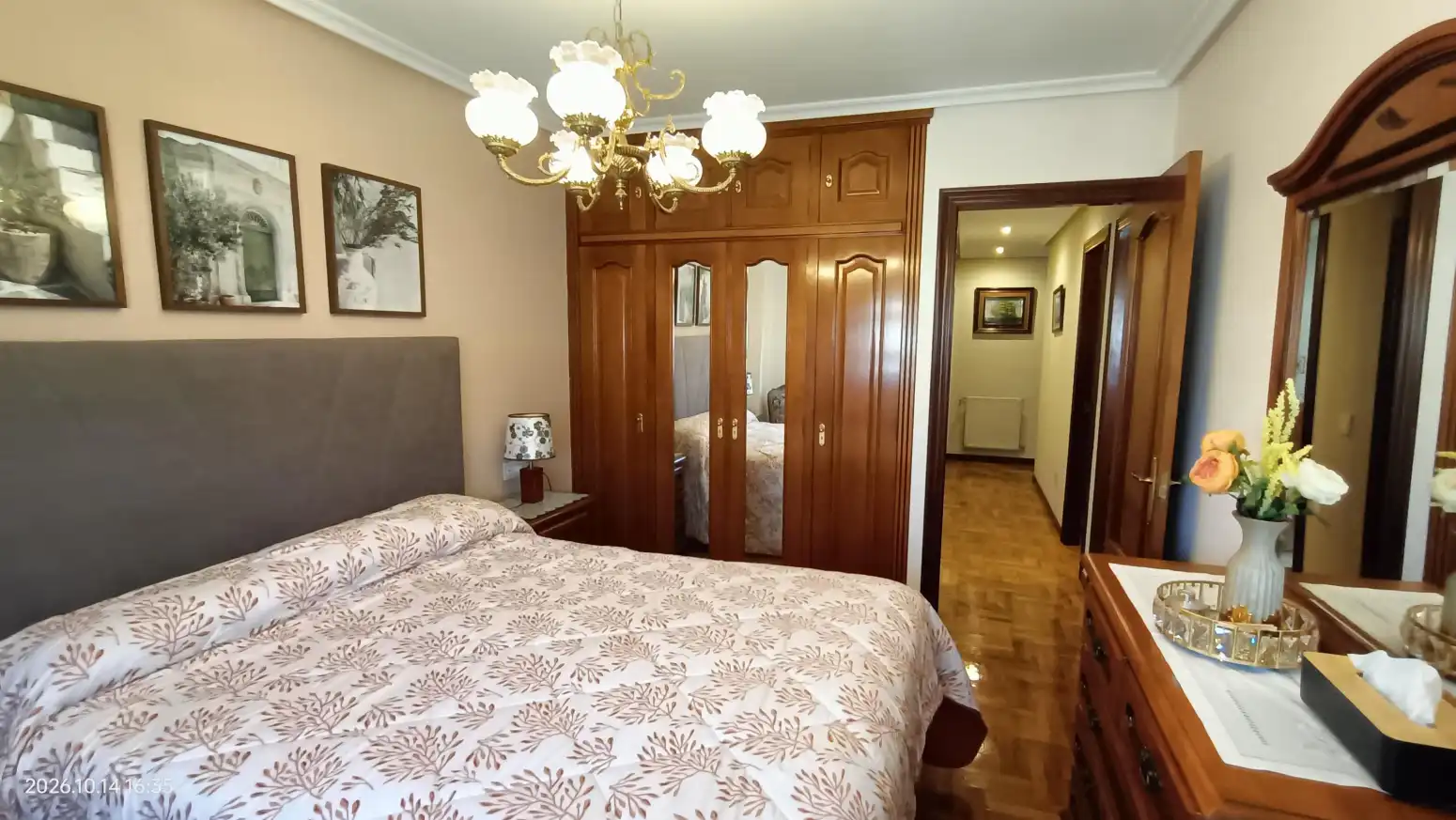 Habitación de Piso en venta en Avilés con Calefacción, Jardín privado y Terraza