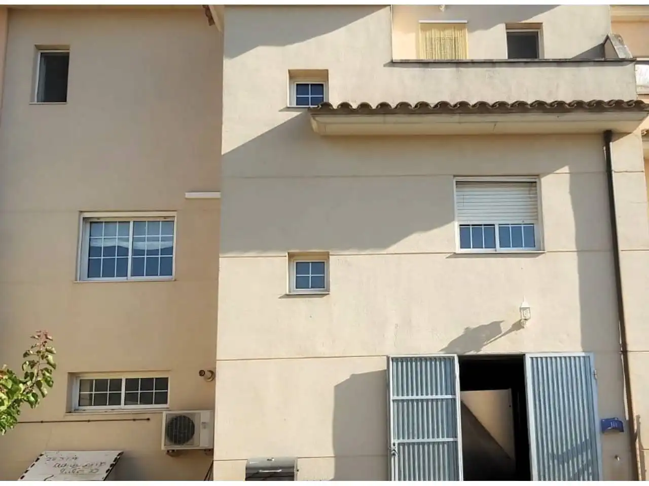 Vista exterior de Casa o chalet en venta en Puigpelat con Aire acondicionado y Calefacción
