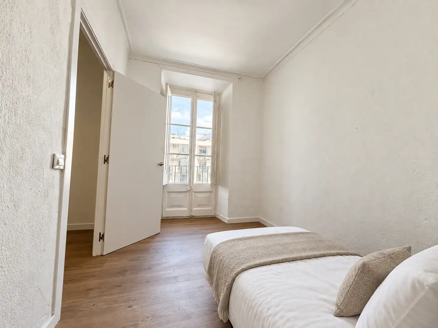 Flat with terrace for sale in Carrer Nou de la Rambla, imagen 28