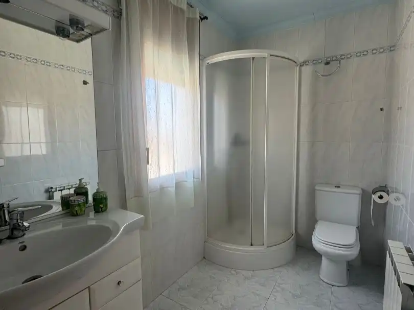Casa aparellada en venda a Carrer de Tàrrega 54, imagen 7