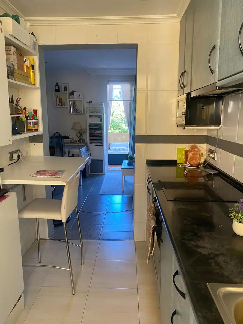 Kitchen of Flat for sale in El Masnou  with Air Conditioner