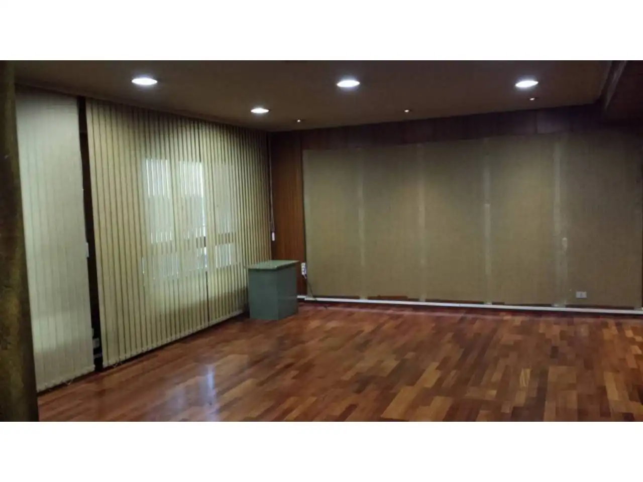 Office space for sale in Centro - Casco Histórico