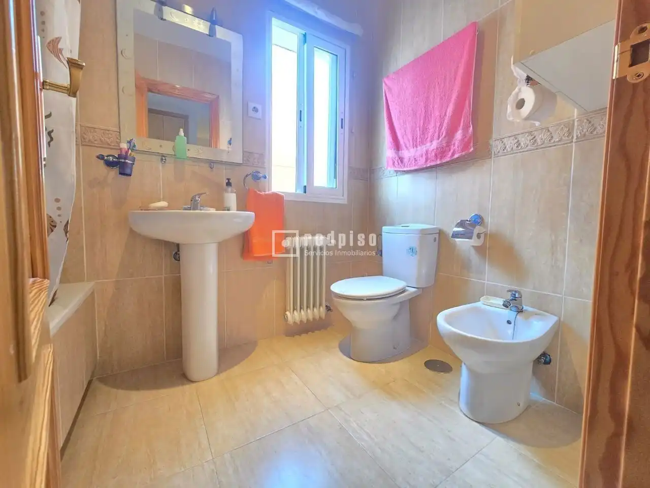 Bathroom of Houses for sale in Pioz  with Heating, Private garden and Terrace