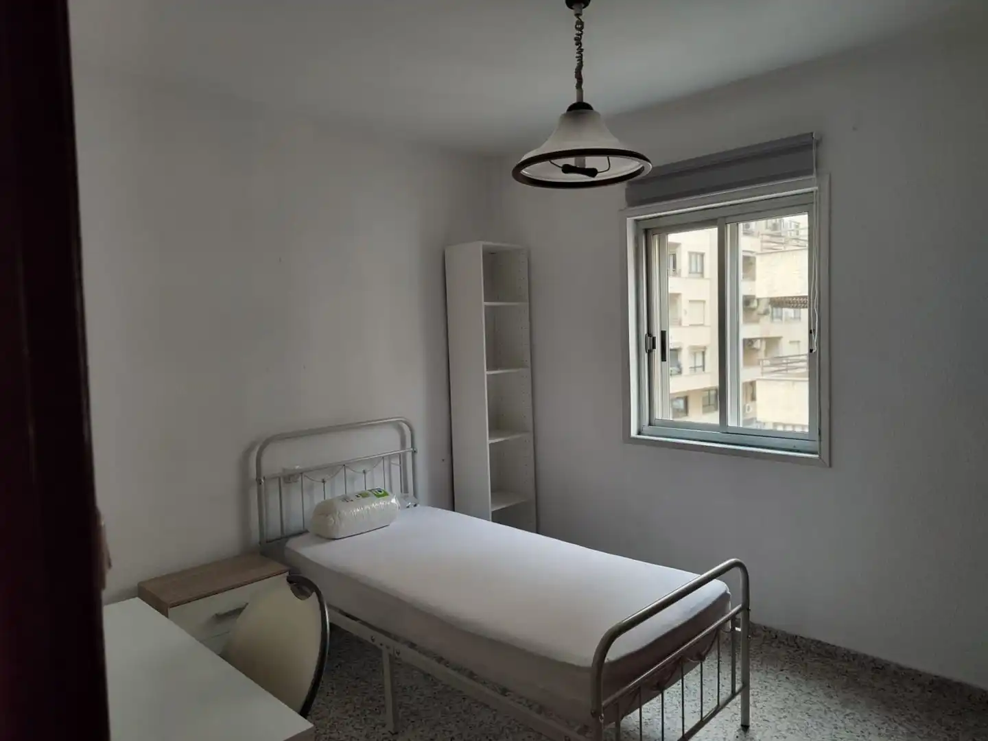 Habitación de Piso de alquiler en Jaén con Balcón