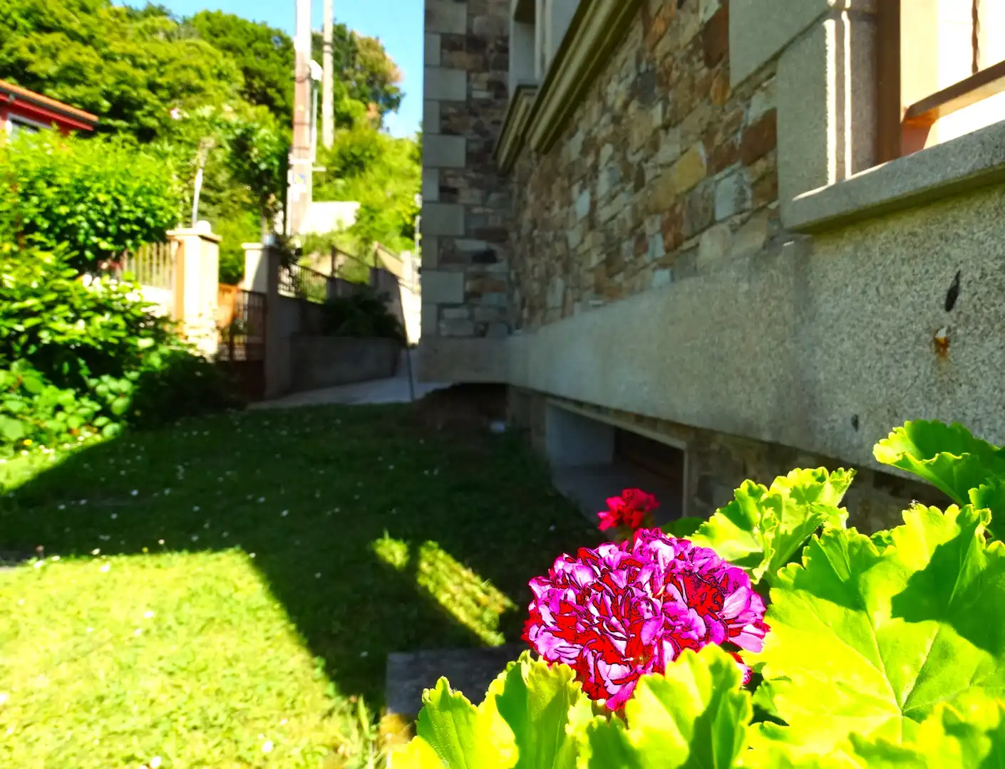 Jardí de Casa o xalet en venda en Miño amb Calefacció, Parquet i Terrassa