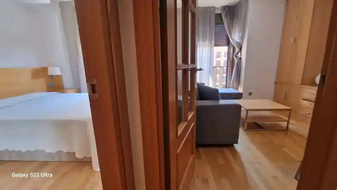 Apartamento de alquiler en Calle de Belfast, 13, Rejas