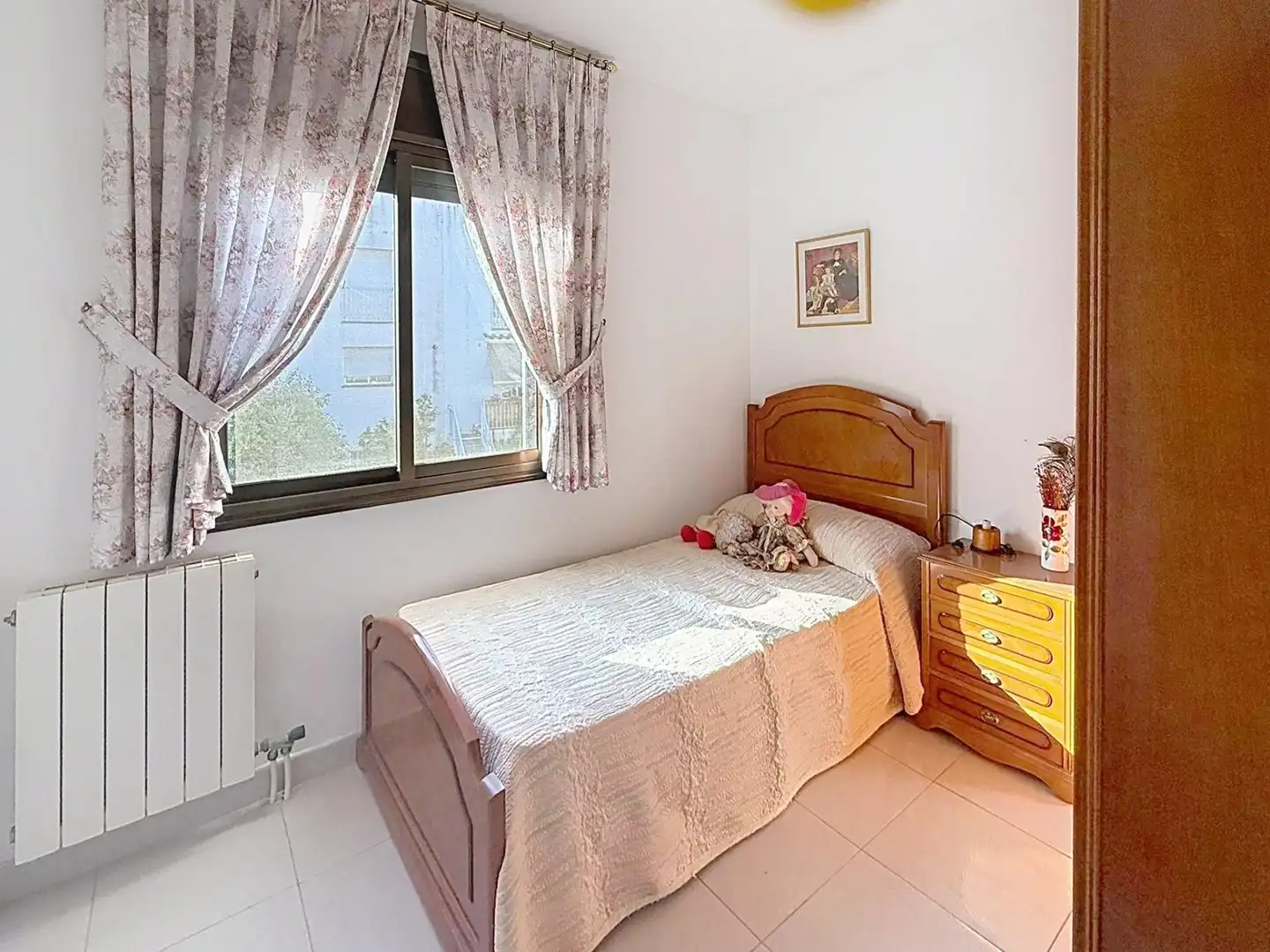 Habitación de Casa adosada en venta en Vilanova i la Geltrú con Terraza y Balcón