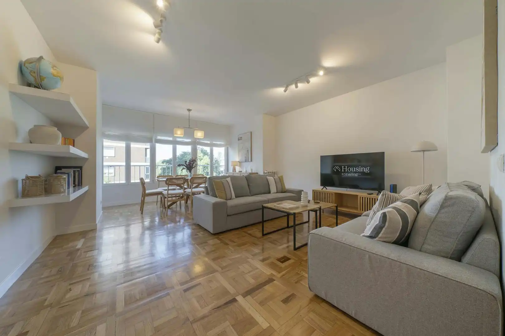 Living room of Flat for rent in Madrid