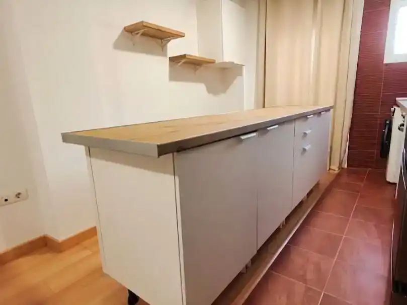 Cuina de Pis de lloguer en Aljaraque amb Aire condicionat, Parquet i Moblat