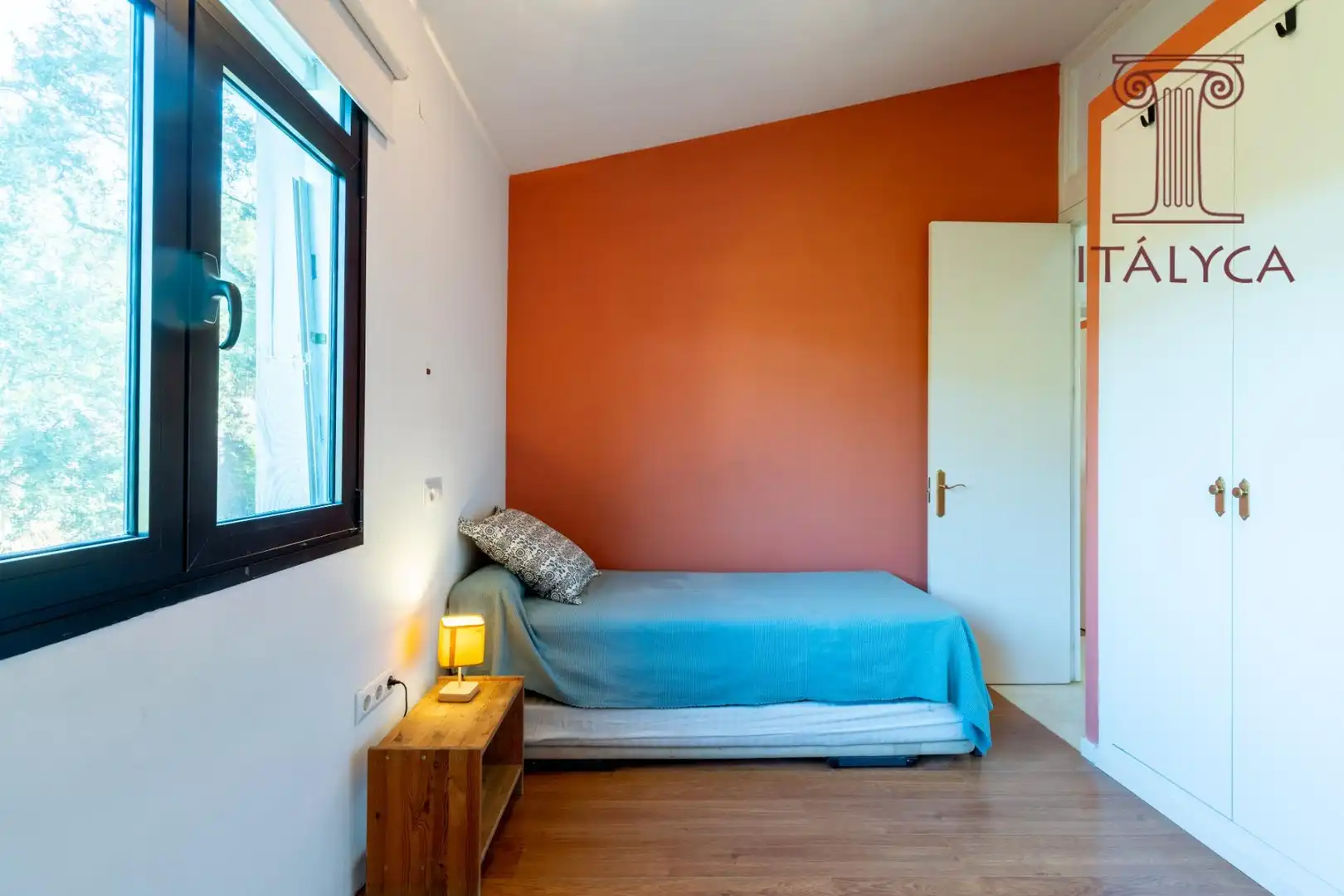 Bedroom of Houses for sale in El Castillo de las Guardas  with Private garden, Terrace and Community pool