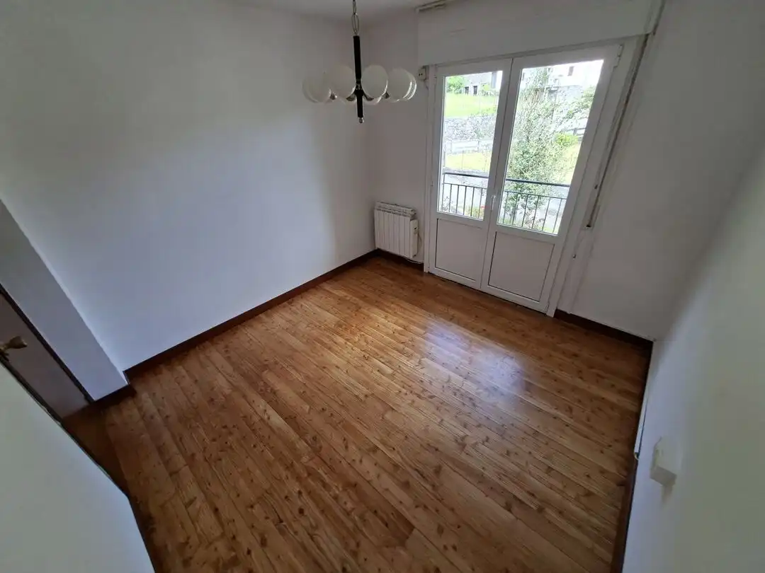 Sala de estar de Piso en venta en Mañaria con Calefacción y Balcón