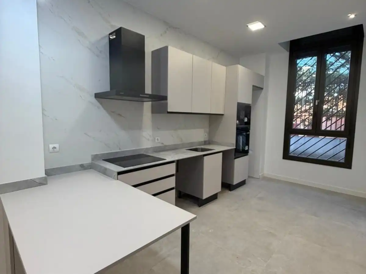 Cuina de Planta baixa en venda en Fuenlabrada amb Calefacció