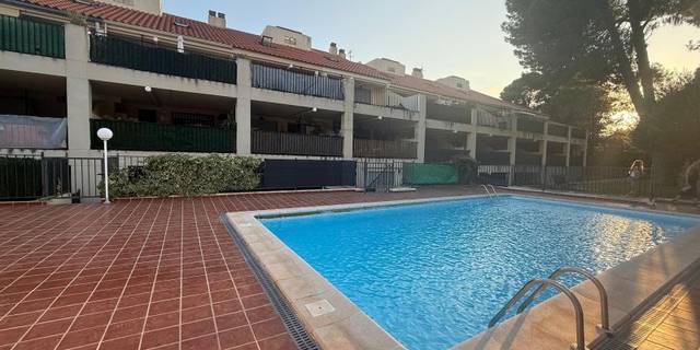 Piso en Venta en Calle carretera Fuente del Oro, 25 en San Miguel - El Paraiso