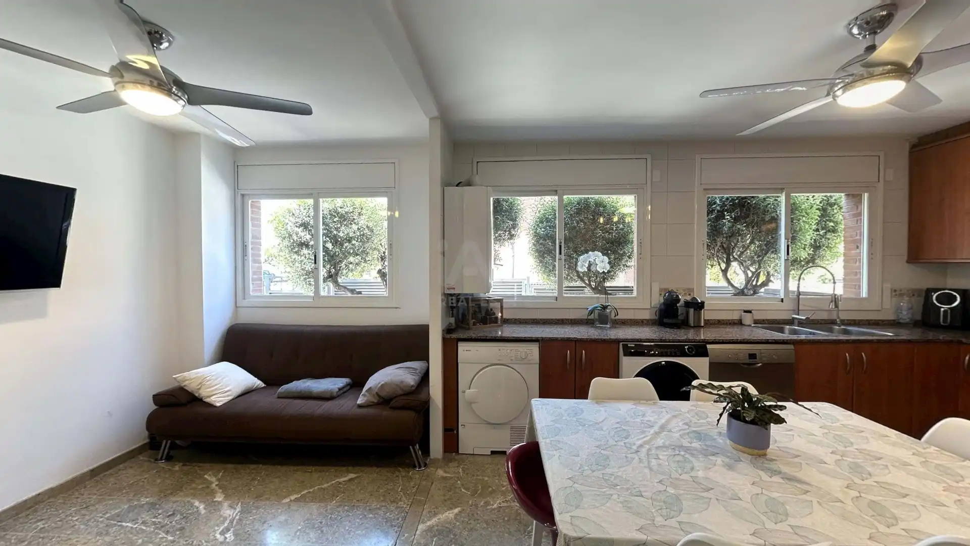 Living room of Houses for sale in Cambrils  with Air Conditioner, Heating and Swimming Pool