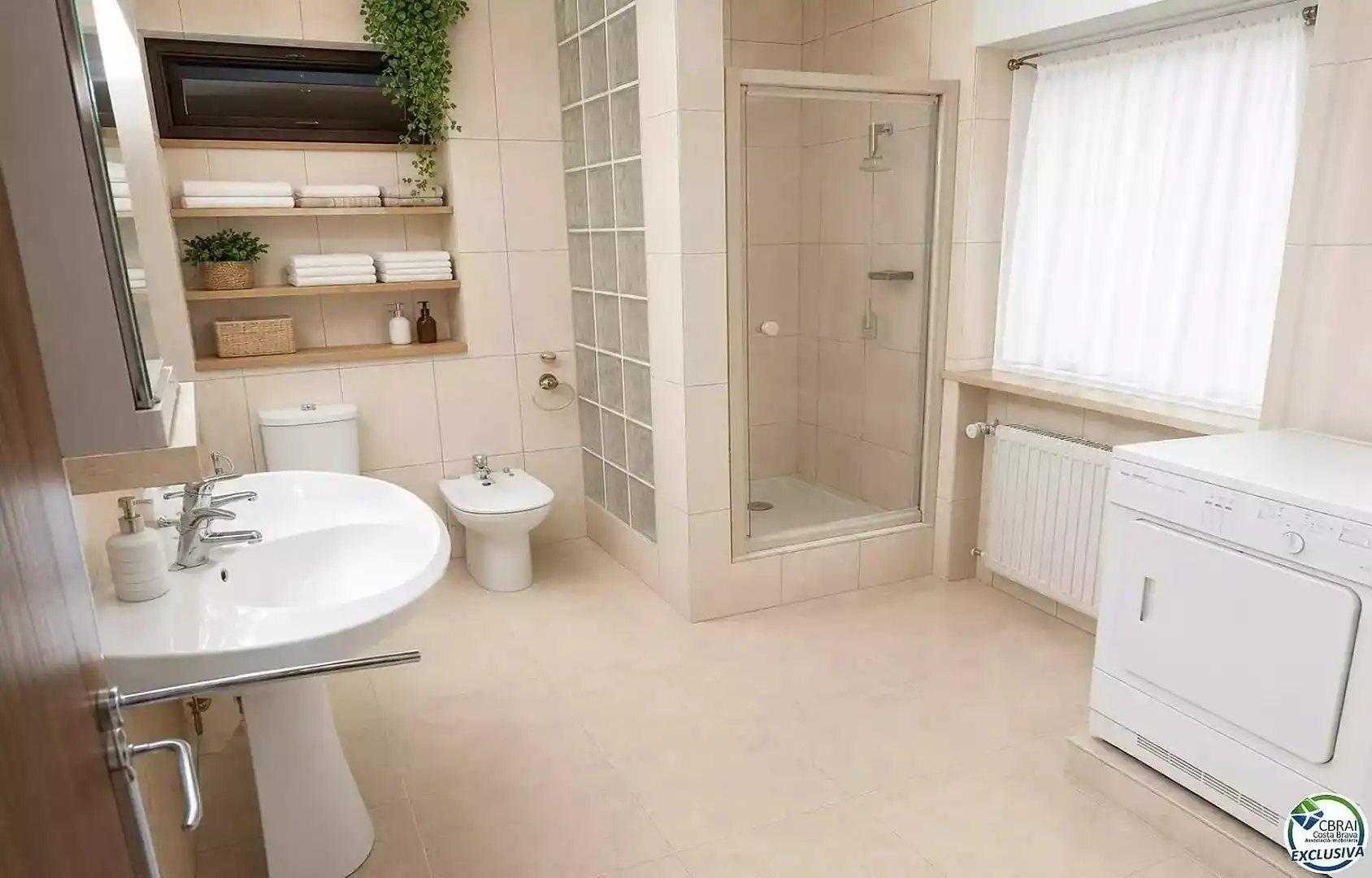 Baño de Casa o chalet en venta en Empuriabrava con Aire acondicionado, Calefacción y Trastero