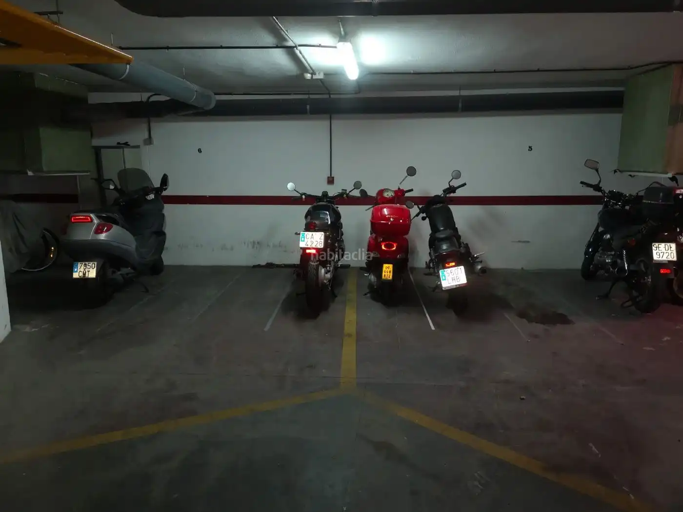Parkplatz zur Miete in Calle Fray Diego de Deza 17