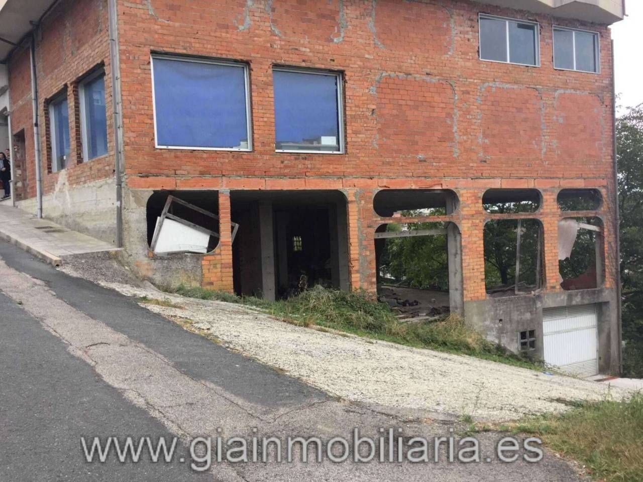 Vista exterior de Local en venda en Vila de Cruces