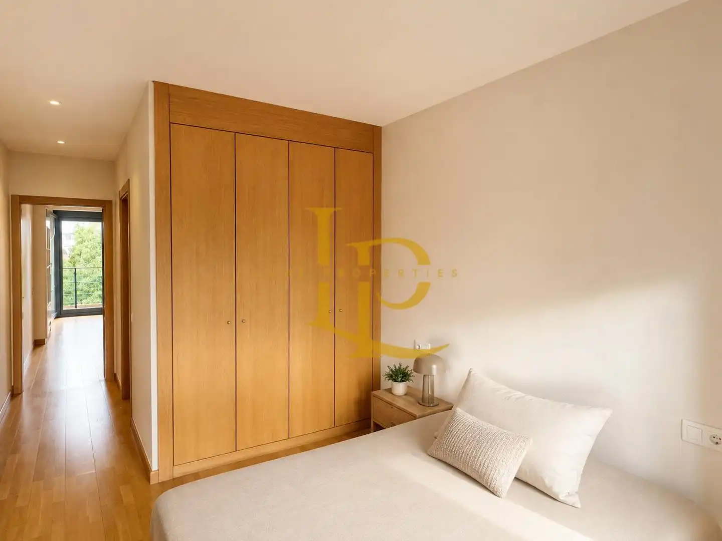 Bedroom of Flat for sale in Rubí  with Heating, Parquet flooring and Storage room