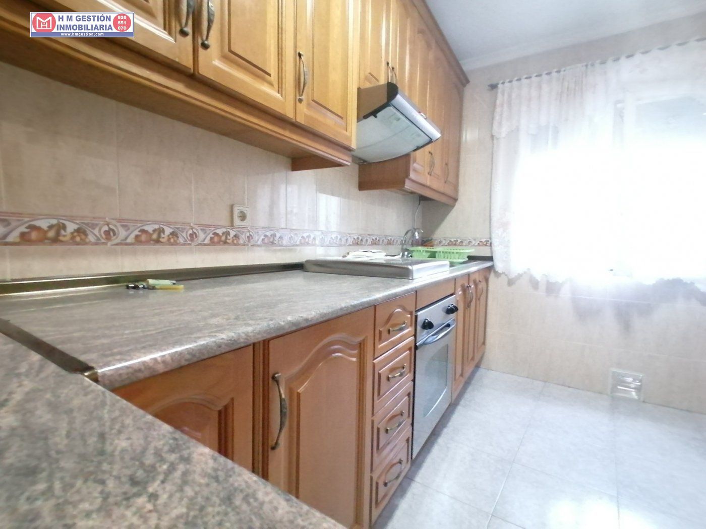 Cuina de Casa o xalet en venda en Herencia amb Calefacció i Terrassa