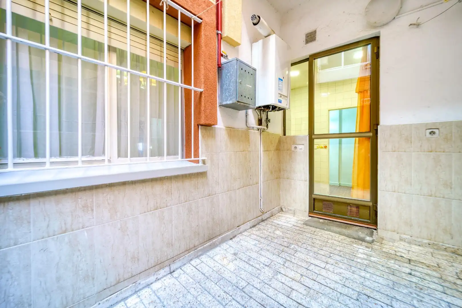 Vista exterior de Piso en venta en Getafe con Calefacción y Terraza