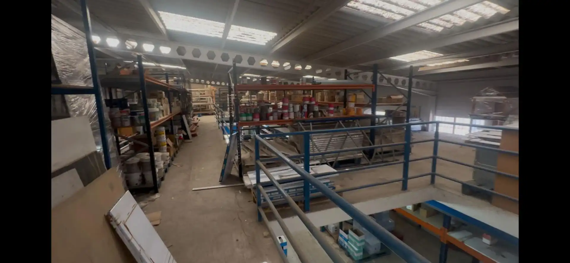 Industrial buildings for sale in Petrer