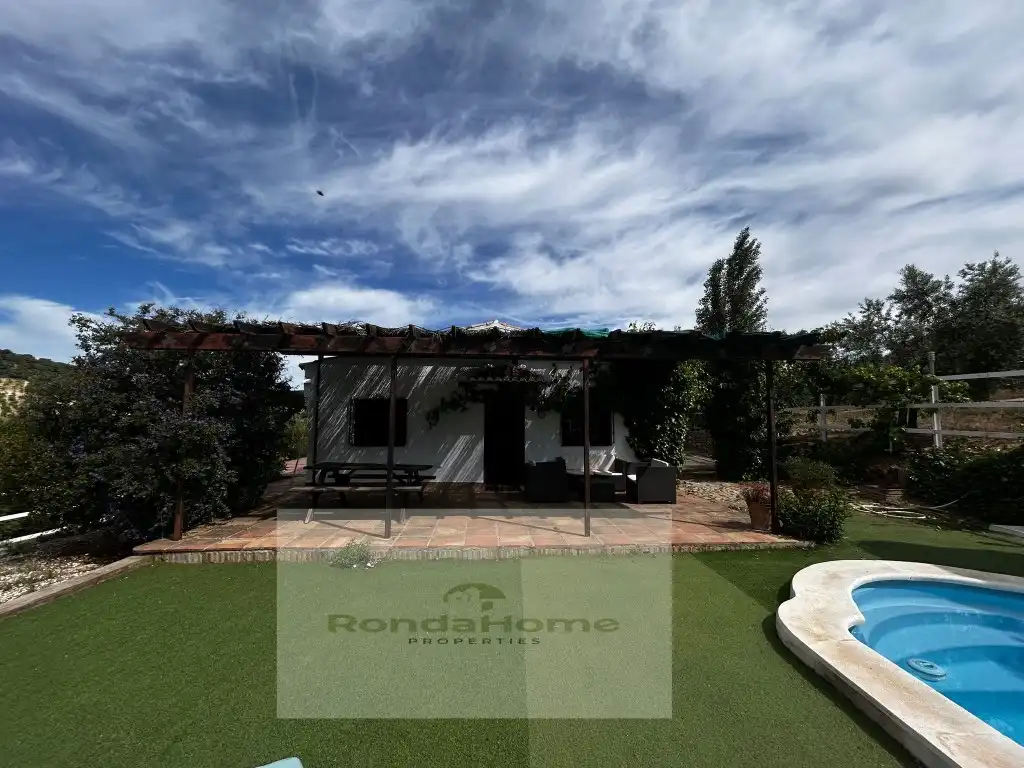 Jardí de Finca rústica en venda en Ronda amb Piscina