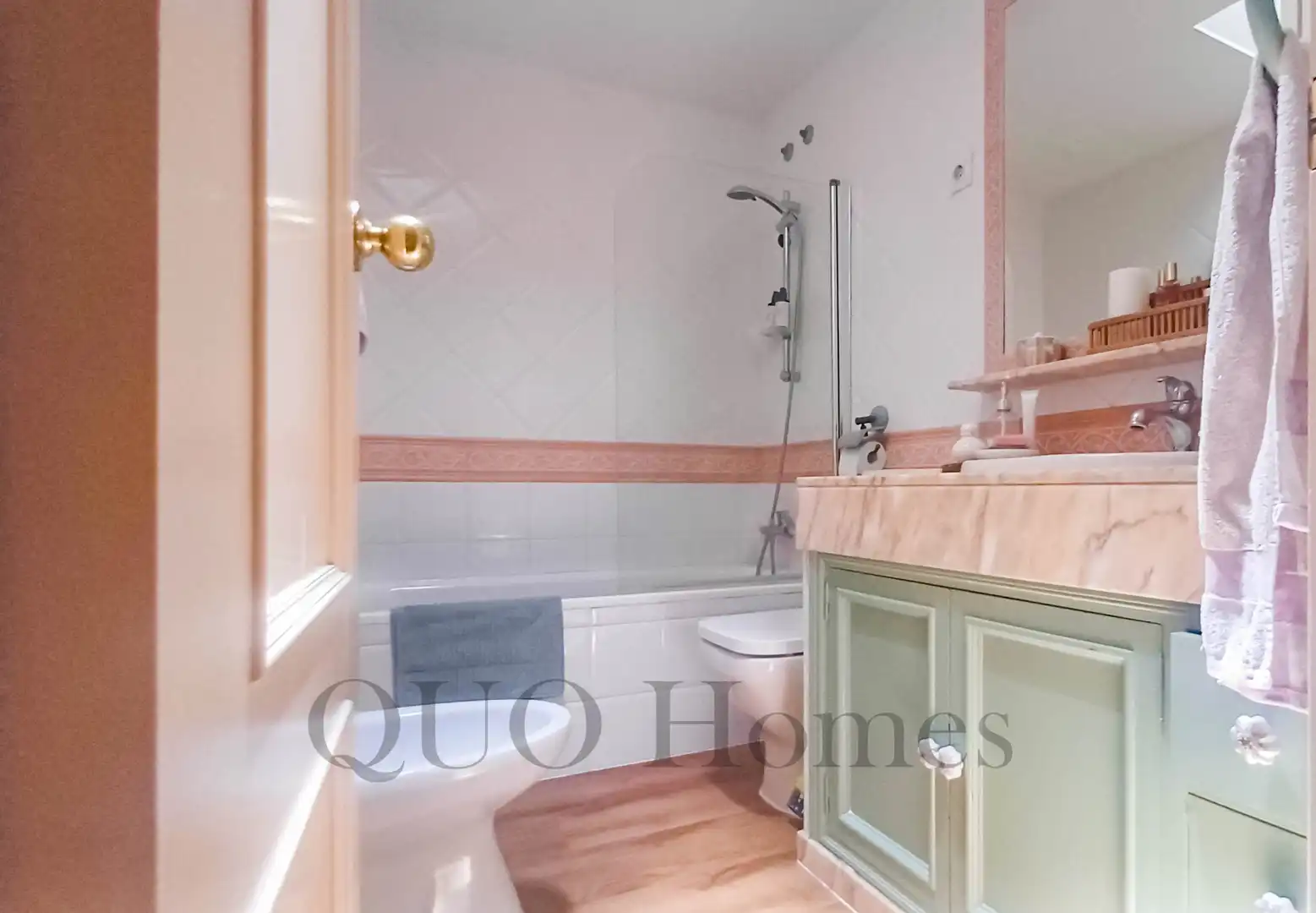 Detached homes for sale in El Altillo