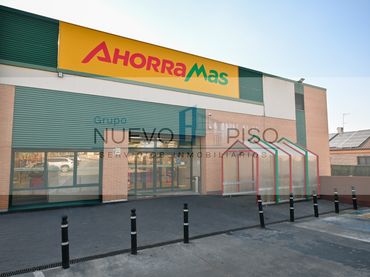 Villa con balcone in vendita a Moraleja de Enmedio