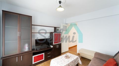 Foto 3 von Wohnung zur Miete in Eduardo Martínez Torner, El Cristo, Oviedo