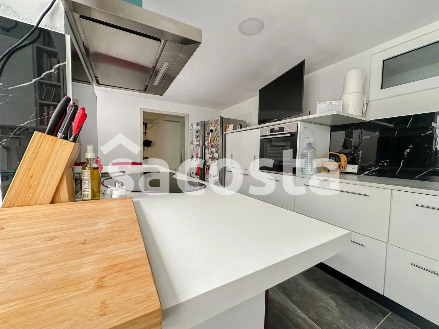 Piso con terraza en venta en Carrer CANIGO, imagen 2