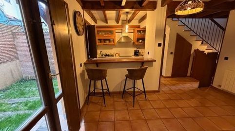Foto 5 de Casa adosada en venta en Villaquilambre, León