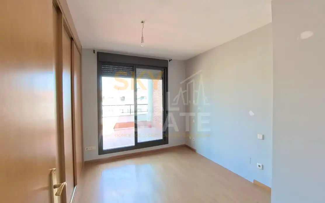 Habitación de Ático en venta en Madrid con Aire acondicionado, Calefacción y Terraza