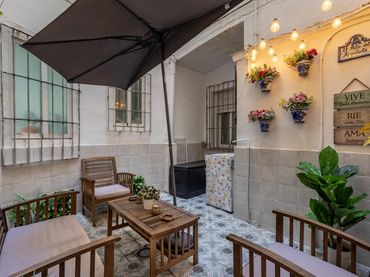 Piso con ascensor en venta en Calle Jardines 27