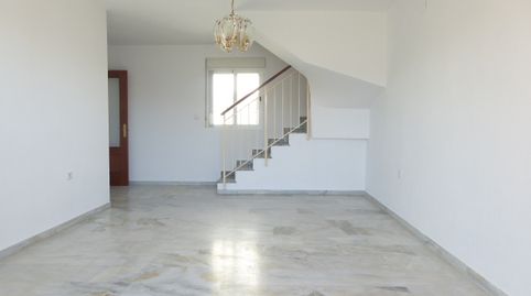 Foto 5 de Ático de alquiler en Calle José Manuel Vallés, 15, Los Jardines de Marbella - La Ermita, Marbella