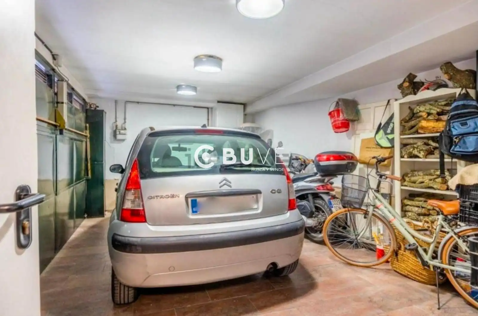 Parking of Buildings for sale in Sevilla