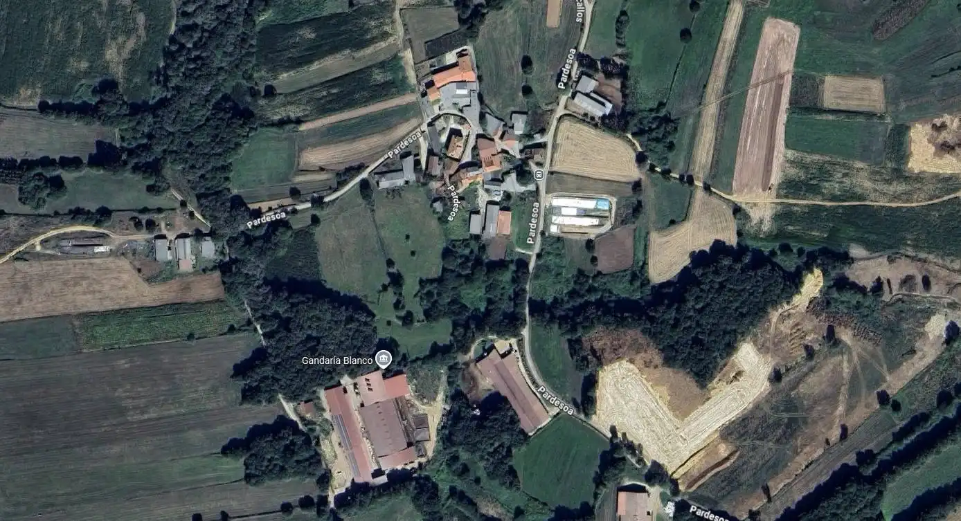 Terreno rústico en venta en PARDESOA-MACEIRA