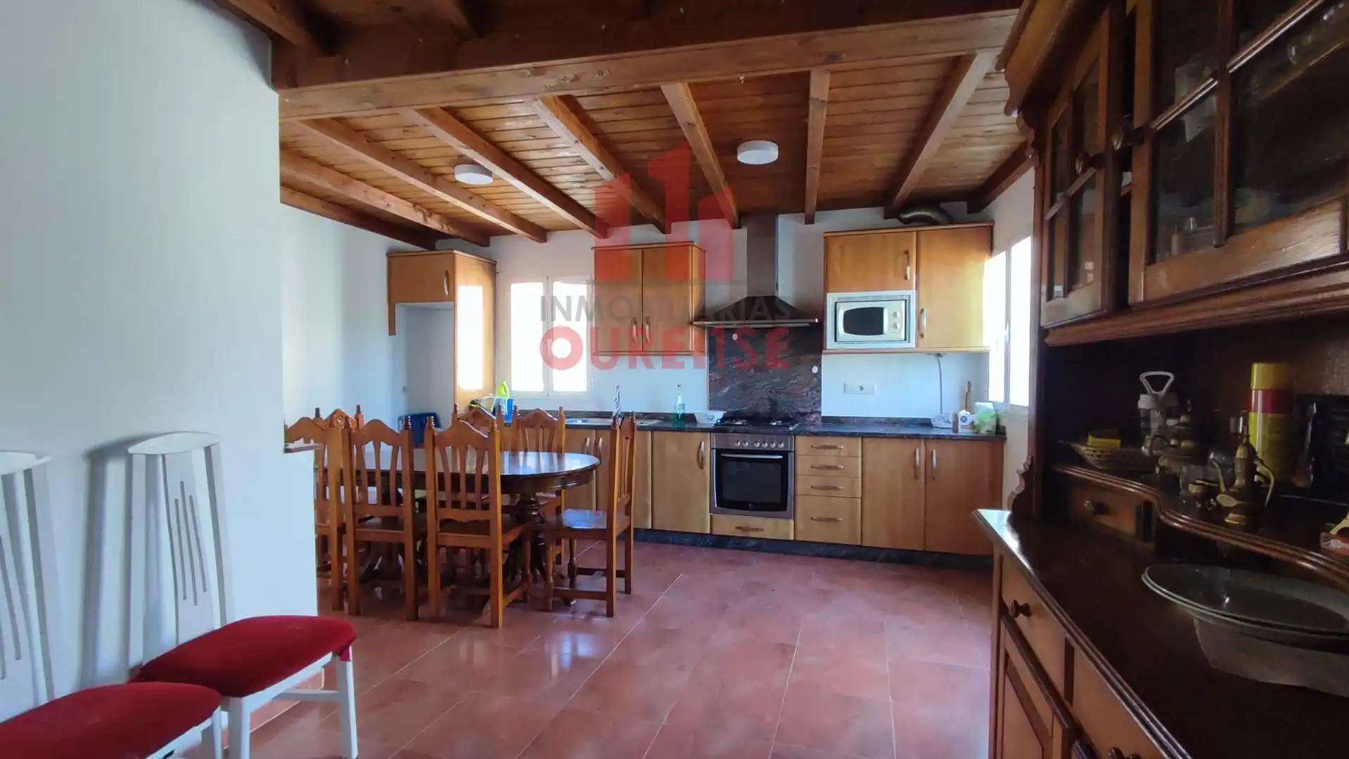Cuina de Casa o xalet en venda en Xunqueira de Ambía amb Jardí privat i Balcó