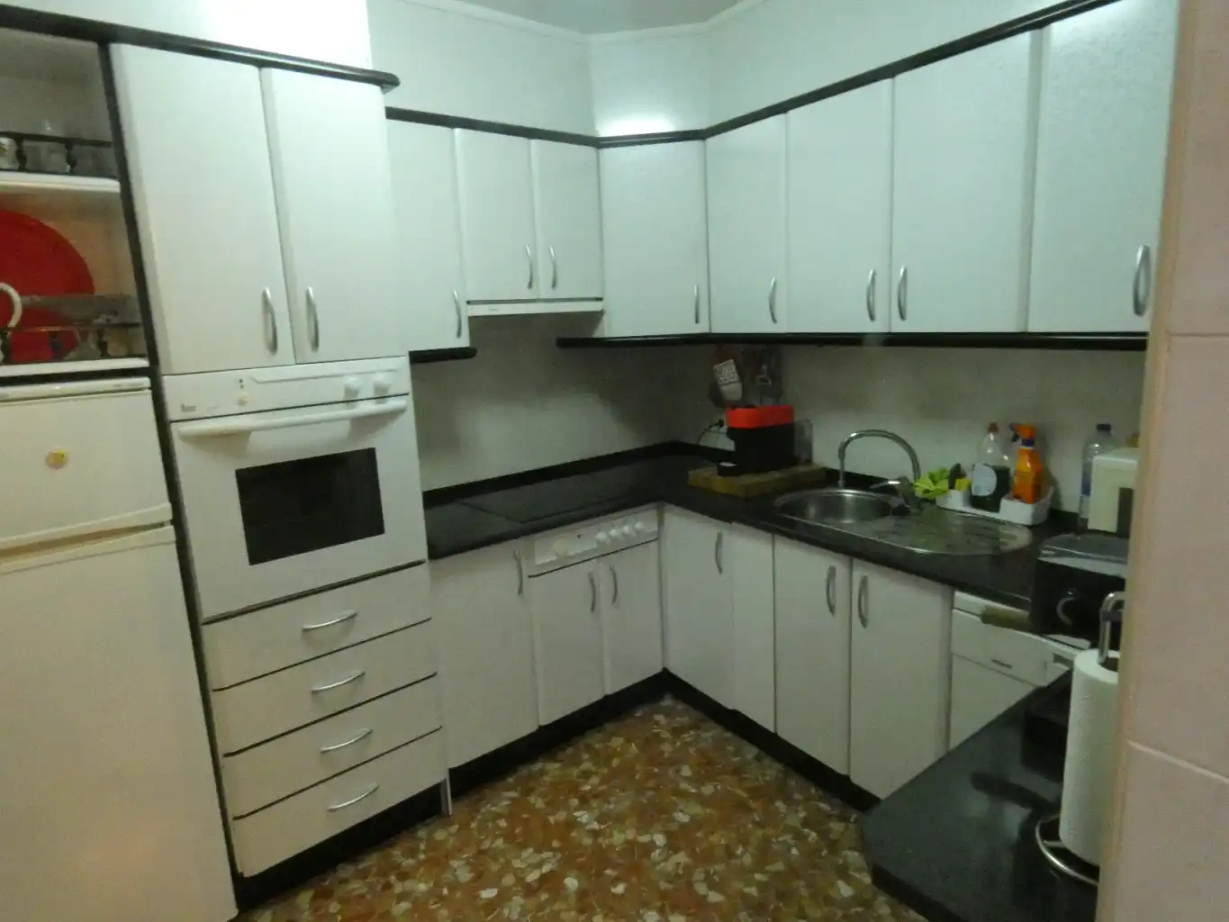 Cocina de Casa o chalet en venta en Alanís con Aire acondicionado, Terraza y Amueblado