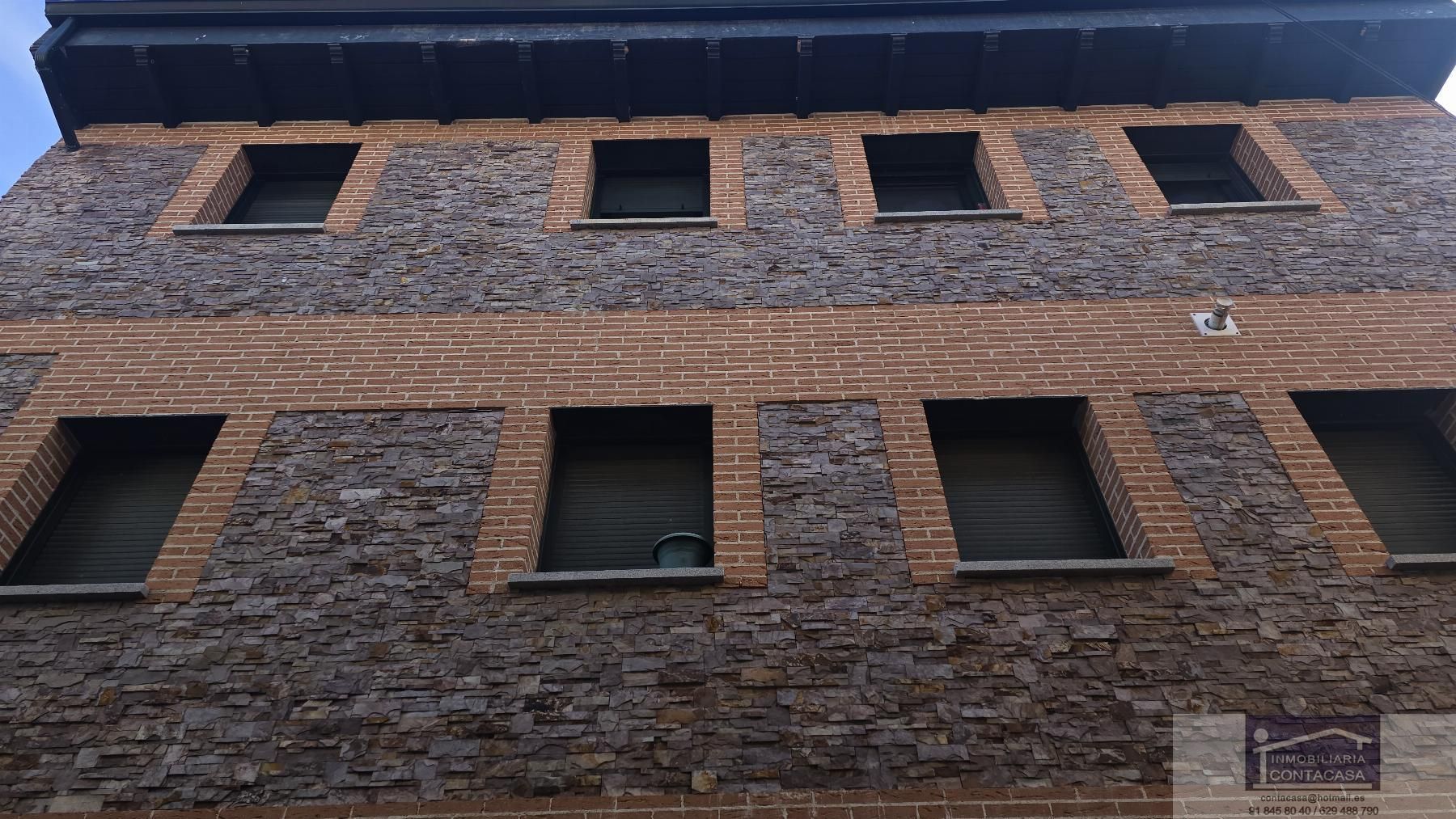 Vista exterior de Dúplex en venta en Miraflores de la Sierra con Trastero