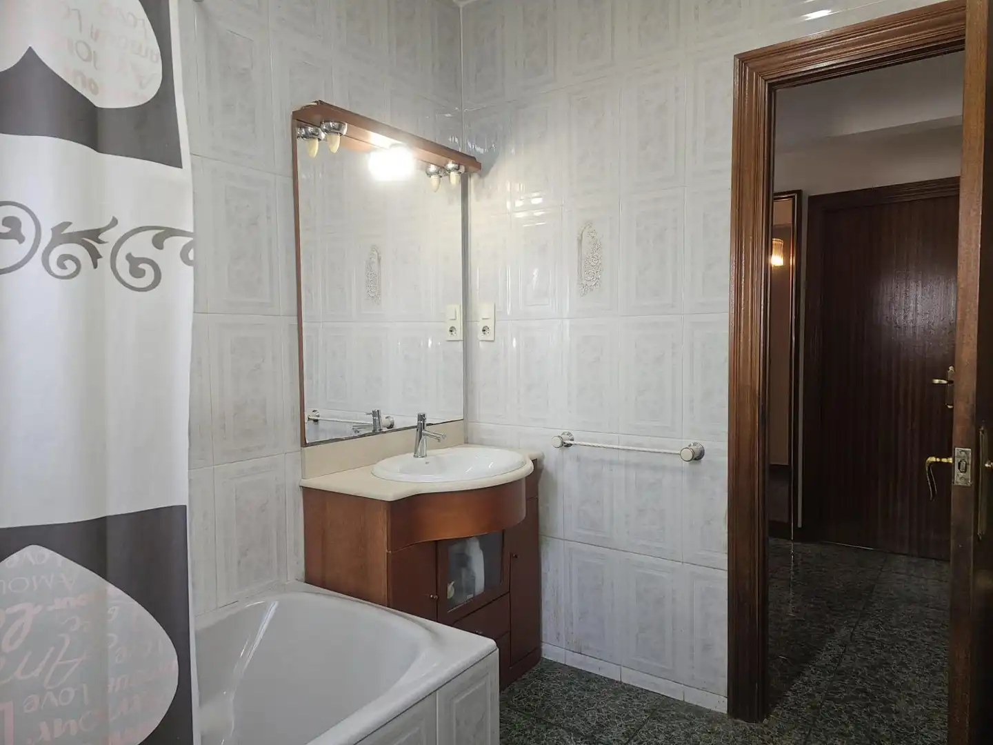 Baño de Casa o chalet en venta en Esparreguera con Jardín privado, Terraza y Piscina