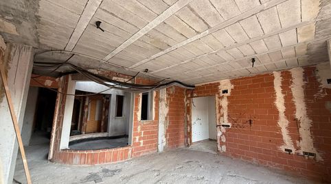 A la venta edificio de viviendas y planta baja en construcción en la población de Favara, zona tranquila familiar y de fácil acces
