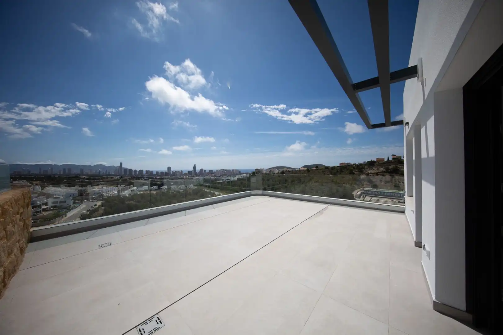Terraza de Ático de alquiler en Finestrat con Aire acondicionado, Calefacción y Jardín privado